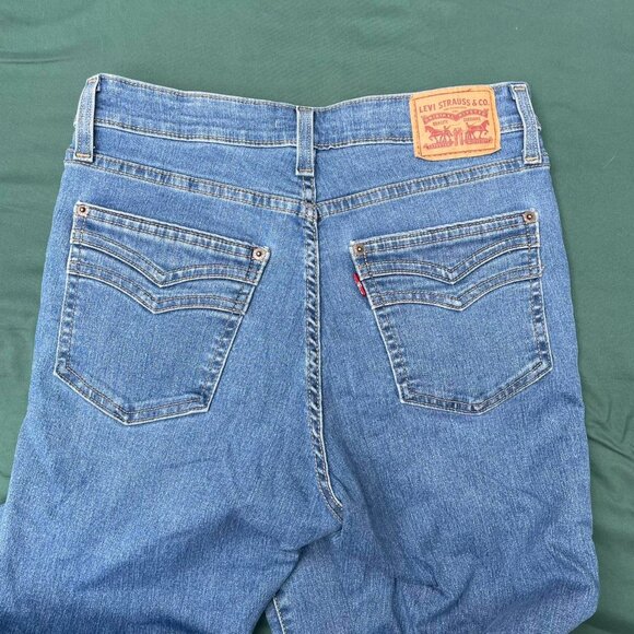 Levi's Denim 726 Meidum Wash Flare Split Leg High-rise Jeans Size 30 - Picture 4 of 8